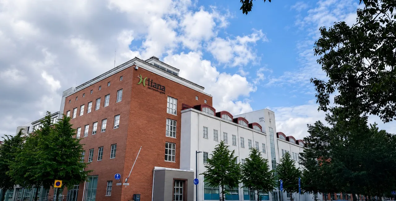 Toimistotalo Kansankatu 53 kesällä, Oulun keskusta